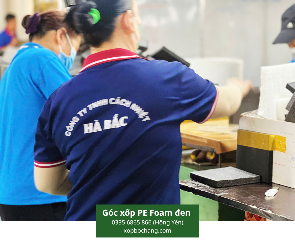 Góc xốp PE Foam đen