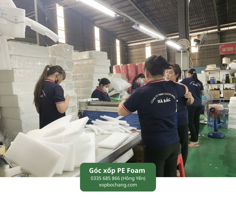 Góc xốp PE Foam