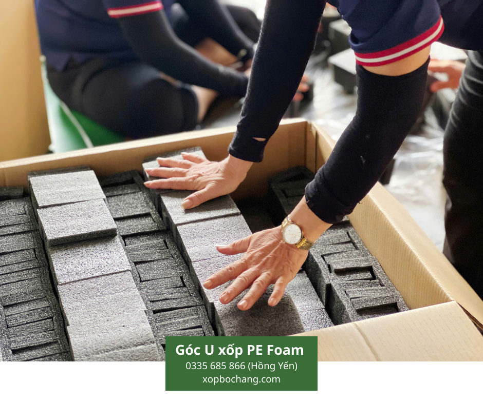 Góc U xốp PE Foam Góc U xốp PE Foam