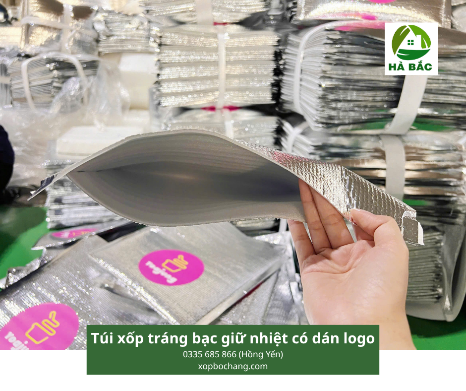 Túi xốp tráng bạc giữ nhiệt có dán logo Túi xốp tráng bạc giữ nhiệt có dán logo