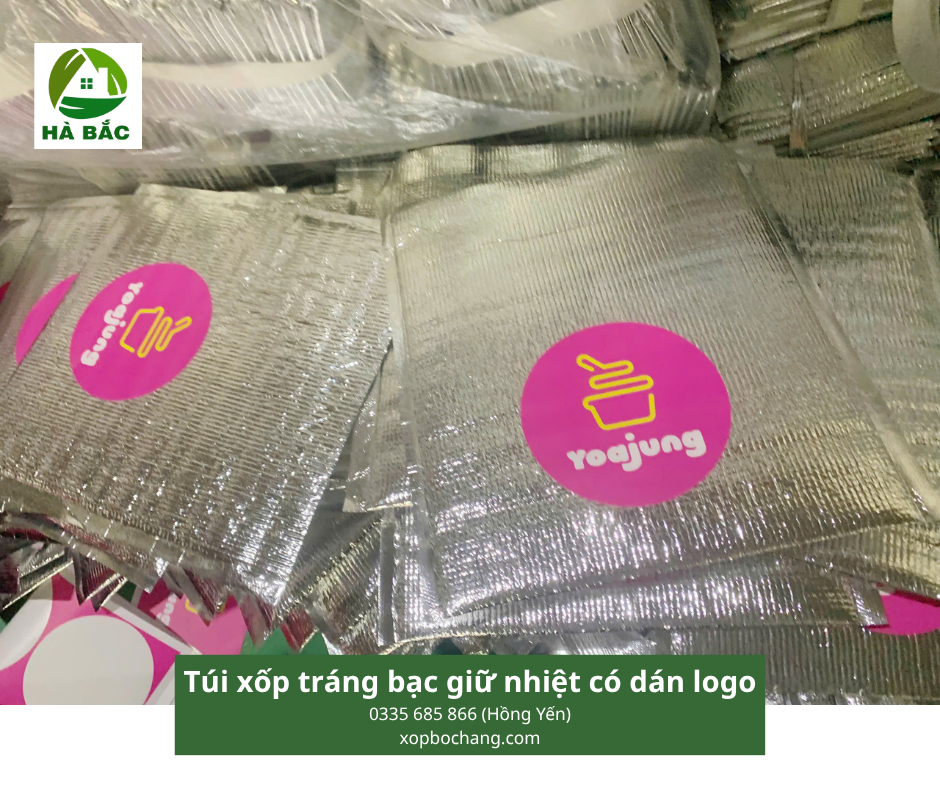 Túi xốp tráng bạc giữ nhiệt có dán logo Túi xốp tráng bạc giữ nhiệt có dán logo