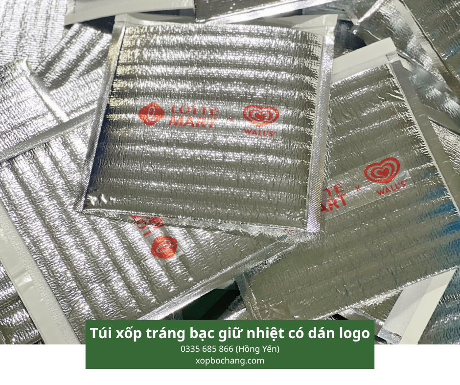 Túi xốp tráng bạc giữ nhiệt có dán logo Túi xốp tráng bạc giữ nhiệt có dán logo