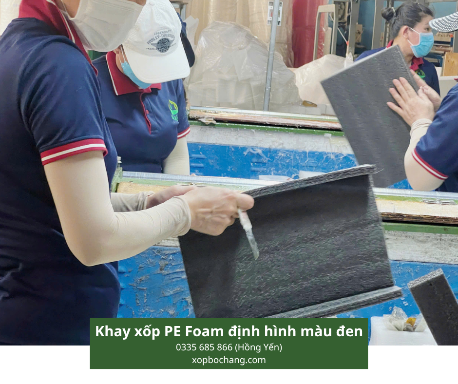 Khay xốp PE Foam định hình màu đen Khay xốp PE Foam định hình màu đen