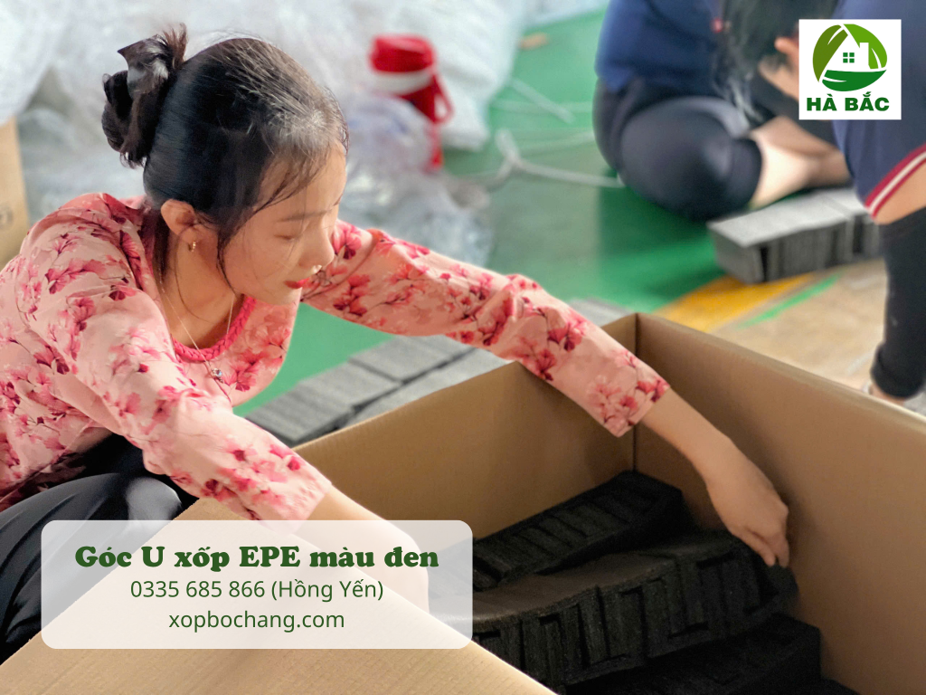Góc U xốp EPE màu đen Góc U xốp EPE màu đen